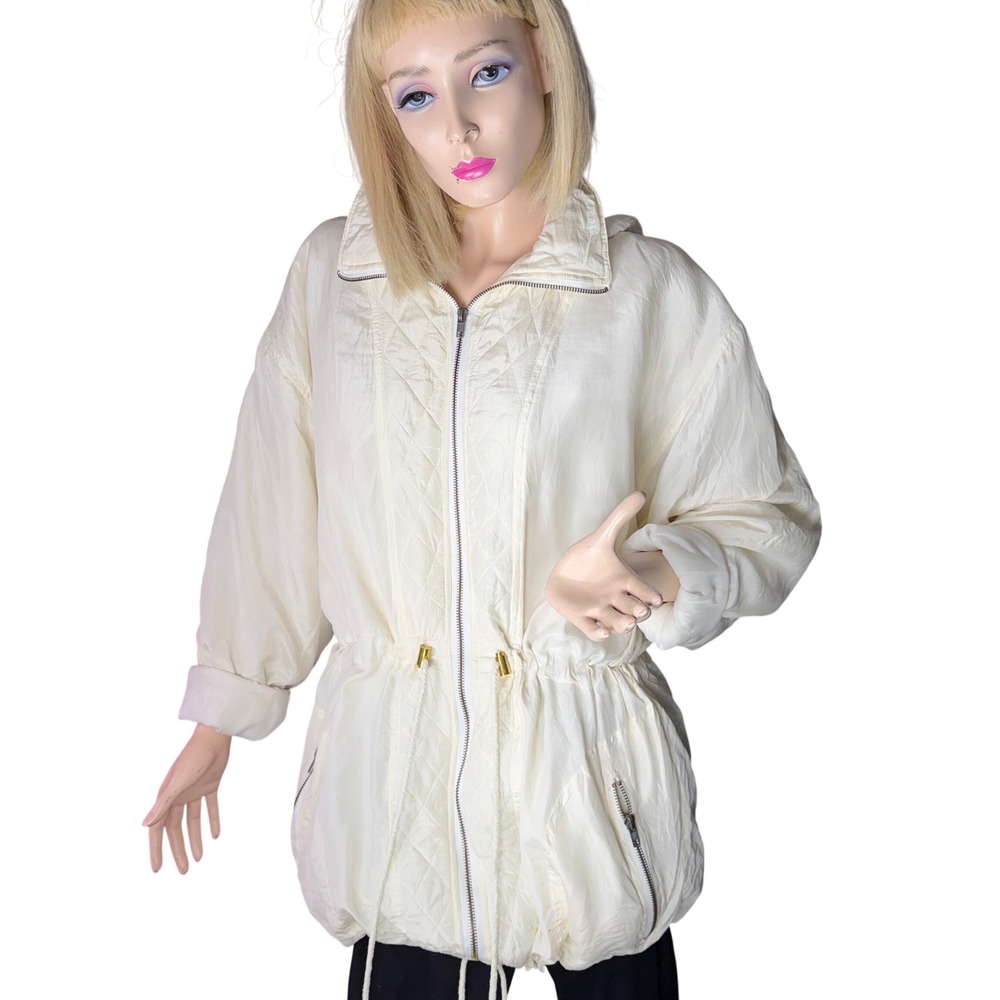 Light Cream Women's Zip-Front Jacket with Drawstring Waist